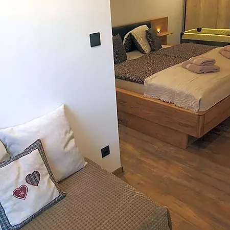 S Vyhladom Na Stity Ovruc 312 4*
